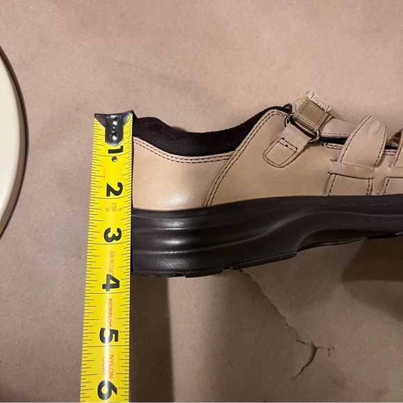 Dr. Comfort Genuine Leather Breeze Open Air Design Sandals Women’s Size US 7M - Picture 7 of 9